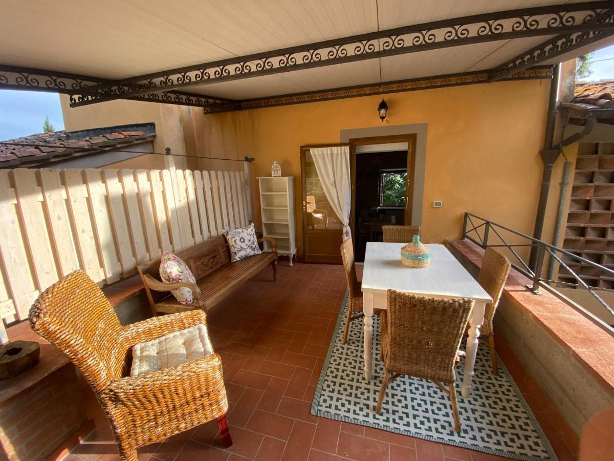 Вілла La Casa Sui Colli Uzzano Екстер'єр фото